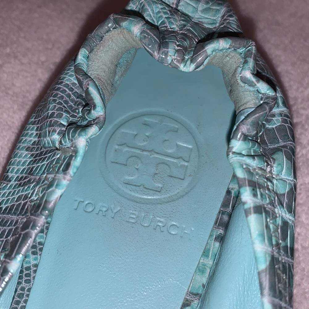 Tory Burch rare mint flats - Picture 4 of 5